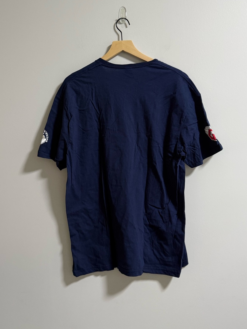 Gildan Cleveland Guardians T Shirt - Picture 7 of 7